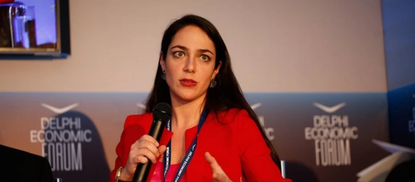 Η Δόμνα Μιχαηλίδου ανακάλυψε τον… «εθελοντισμό» στον πόλεμο του ’40 - Σάλος στο twitter (φώτο)